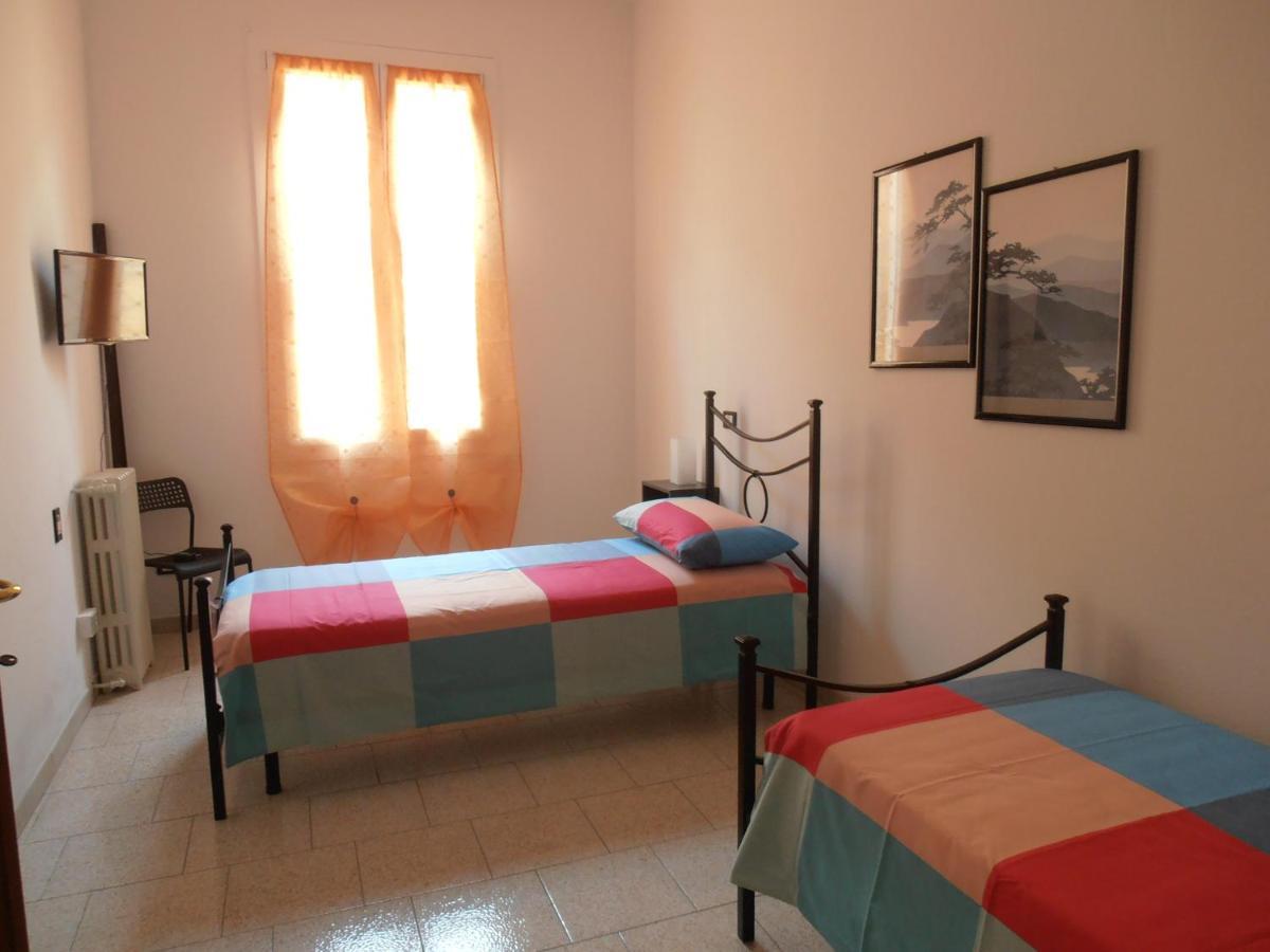 B&B Timo E Rosmarino Sermide Extérieur photo